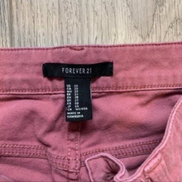 Forever 21 stretchable pants salmon pink  size 27 W - Picture 3 of 6